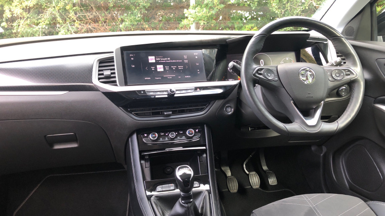 Vauxhall Grandland 1.2 Turbo Ultimate 5dr Petrol Hatchback